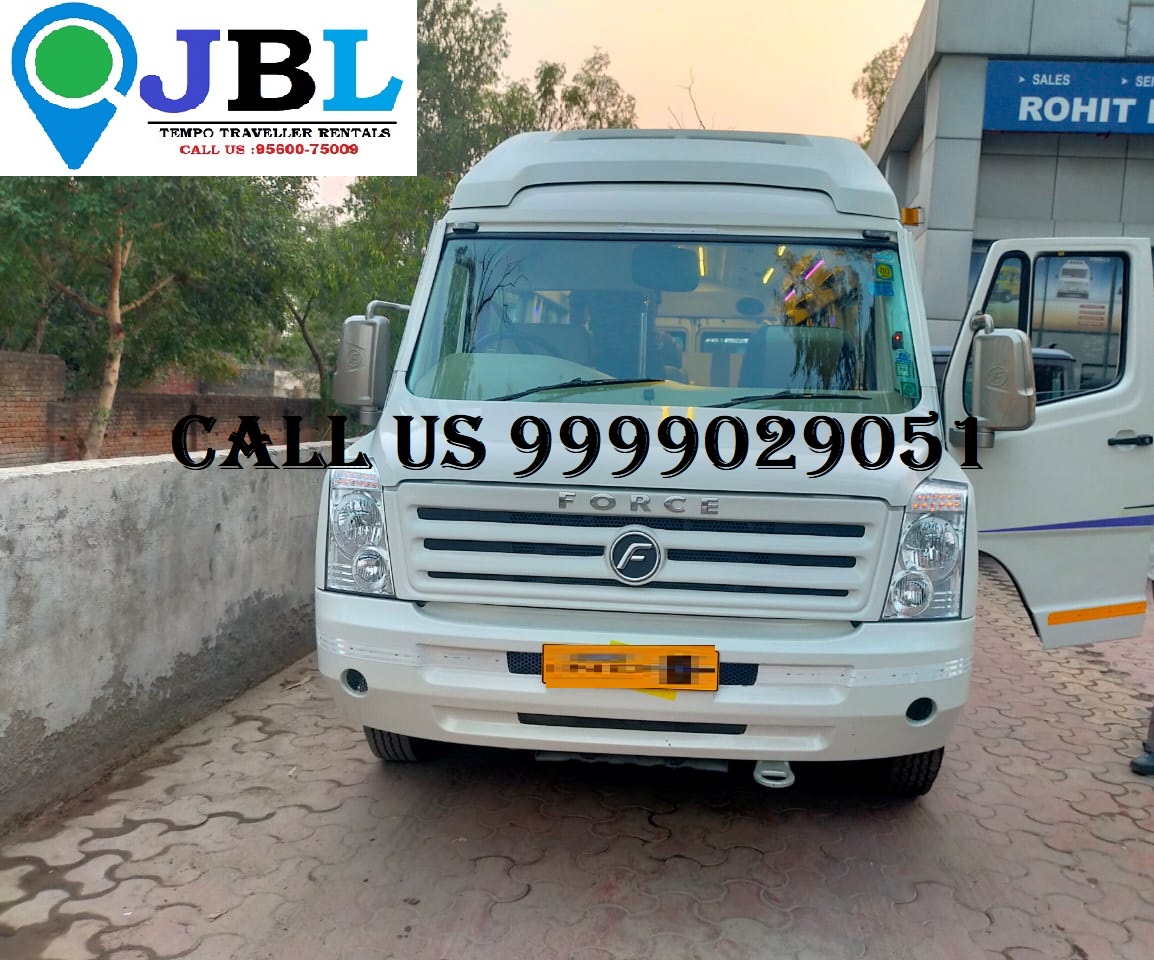 Tempo Traveller in Noida